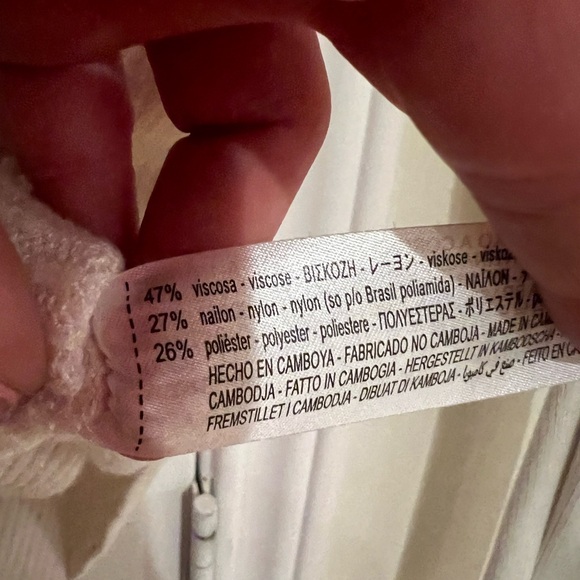 Zara white sweater with gold button detail Size Large EUC - Picture 4 of 5